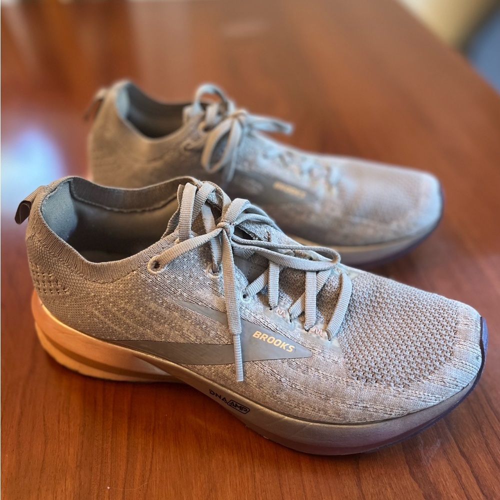 Brooks Womens Running Shoes